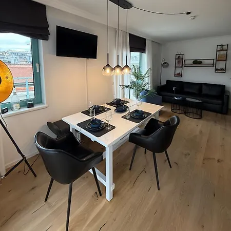 Penthouse Panorama Seeblick Apartment *